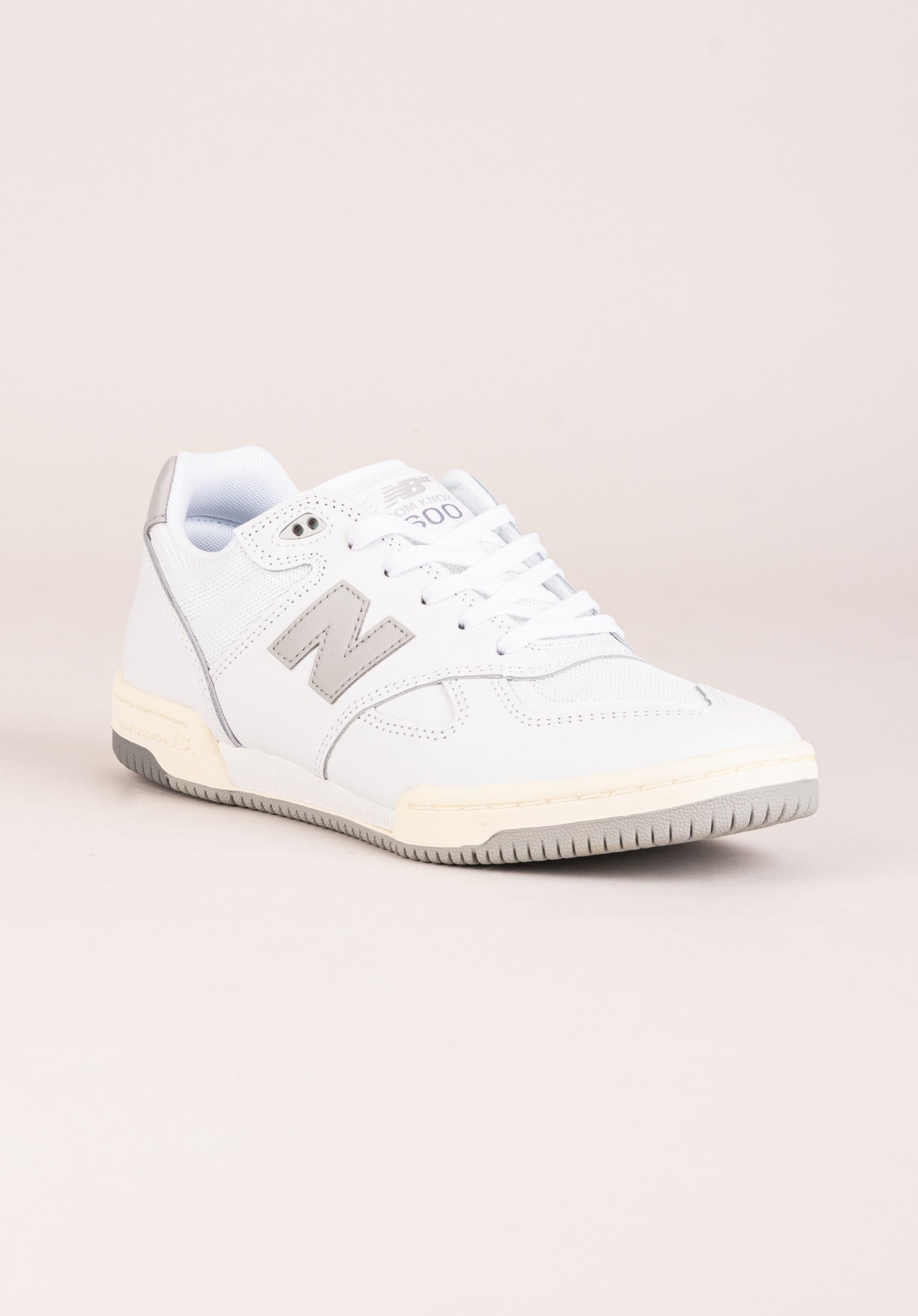 600 Tom Knox New Balance Numeric Schoen heren in white voor mannen