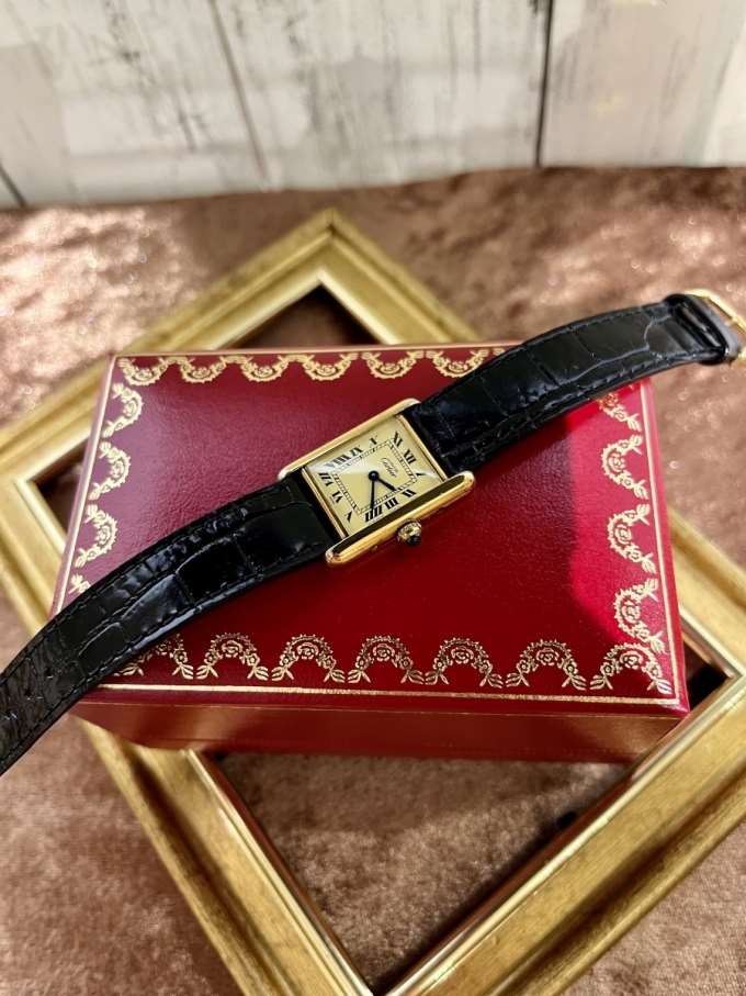 ヴィンテージウォッチ】カルティエ マストタンク【Junksルクア店