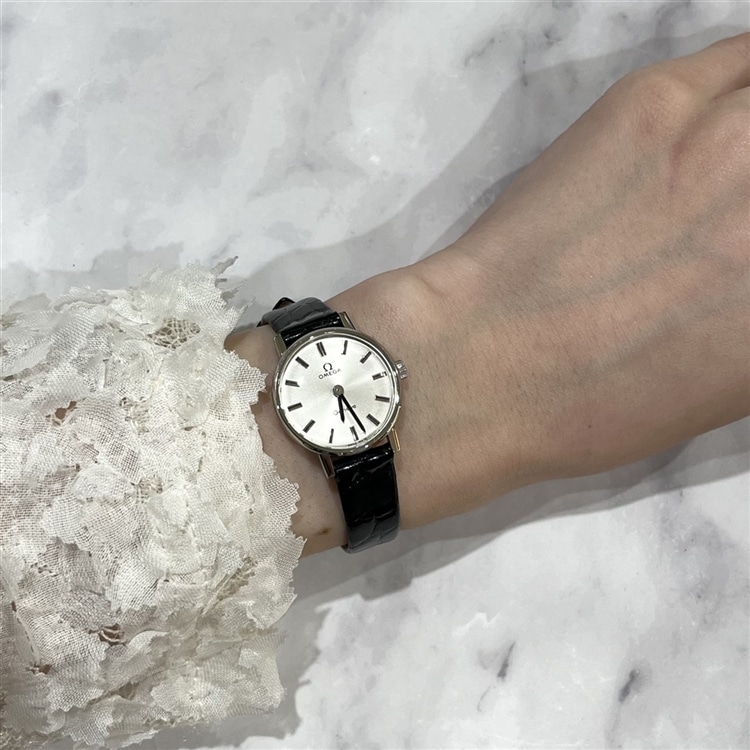 VINTAGE OMGA】クラシックな手巻き時計 - チックタックアミュプラザ