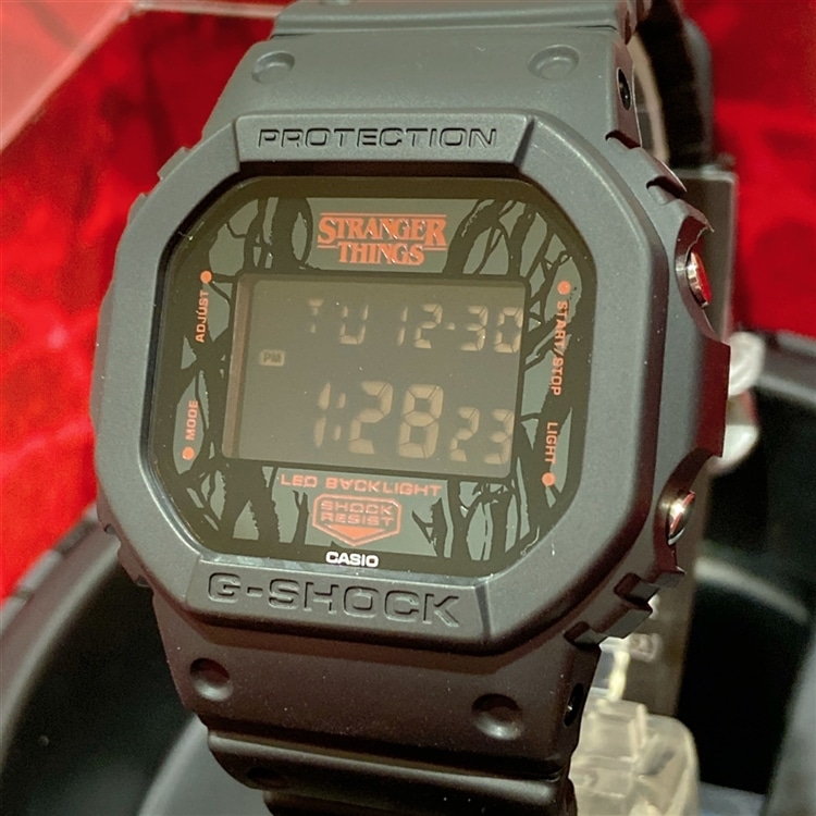 G-SHOCK】ストレンジャーシングスコラボのモデルが緊急入荷！ - チック