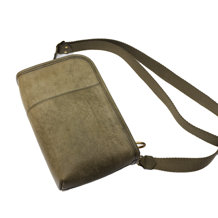 WILD SWANS（ワイルドスワンズ）COLLIER（コリアー）ショルダーバッグ