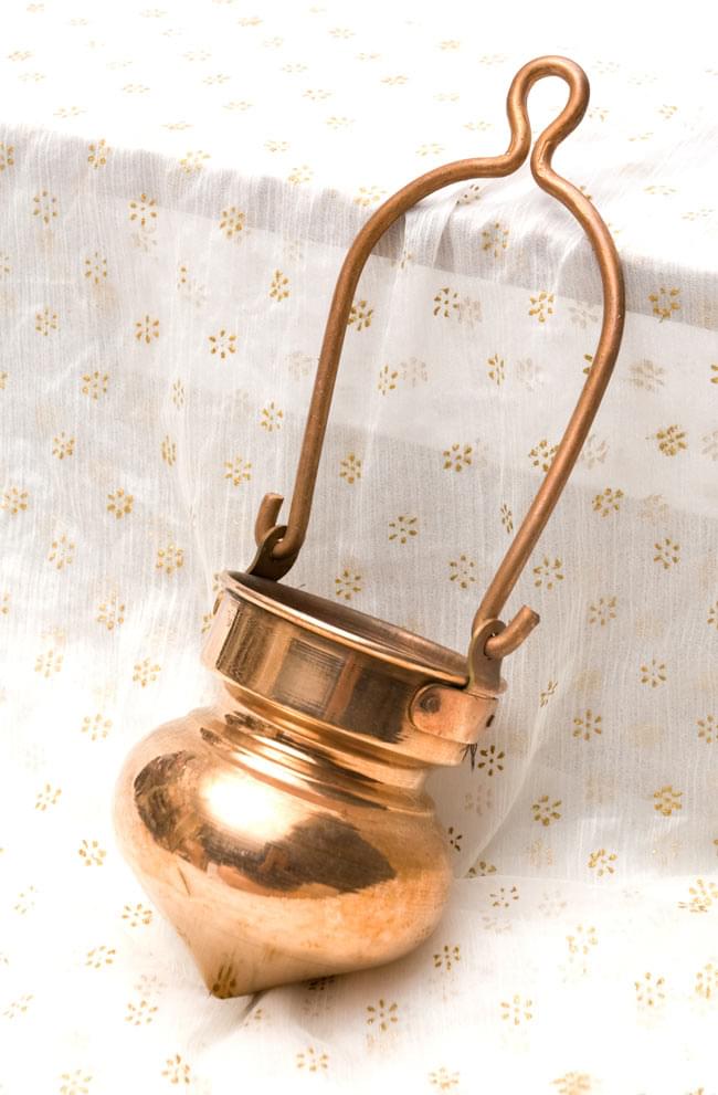 シロダーラ[高さ：約26cm x 横幅：約10cm 容量：約400ml] の通販