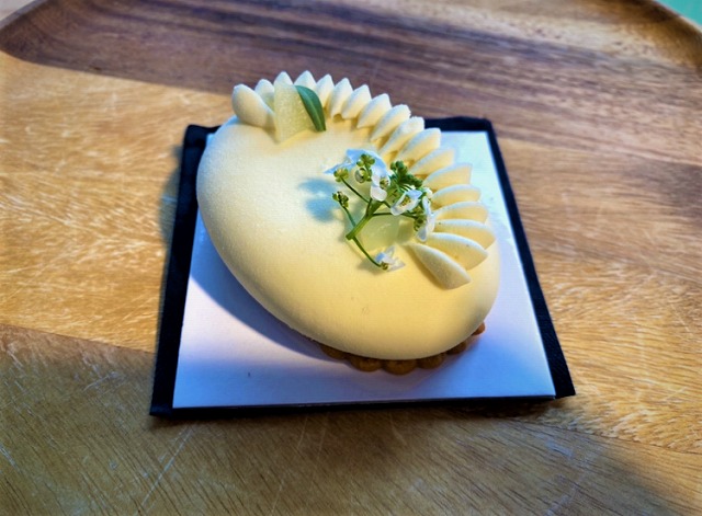 DÉLICATISSERIE PAR NINA MÉTAYER（デリカティスリ・パー・ニーナ