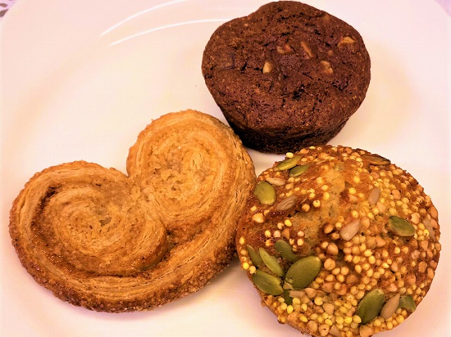 DÉLICATISSERIE PAR NINA MÉTAYER（デリカティスリ・パー・ニーナ