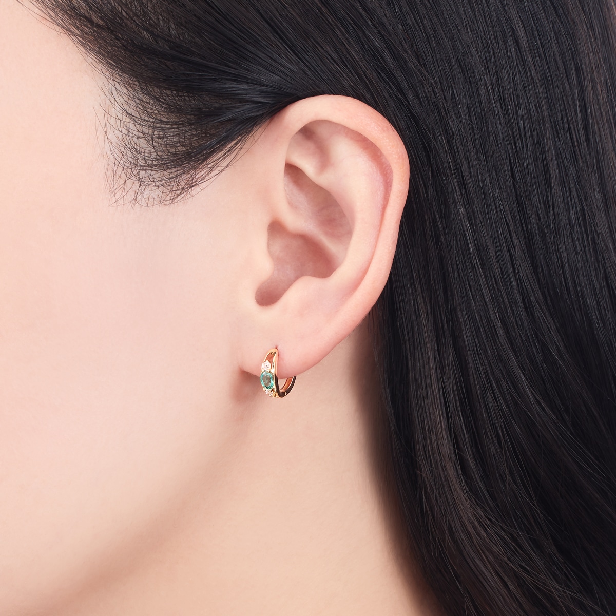 K18イエローゴールドエメラルドピアス: ピアス|TSUTSUMI（ジュエリー