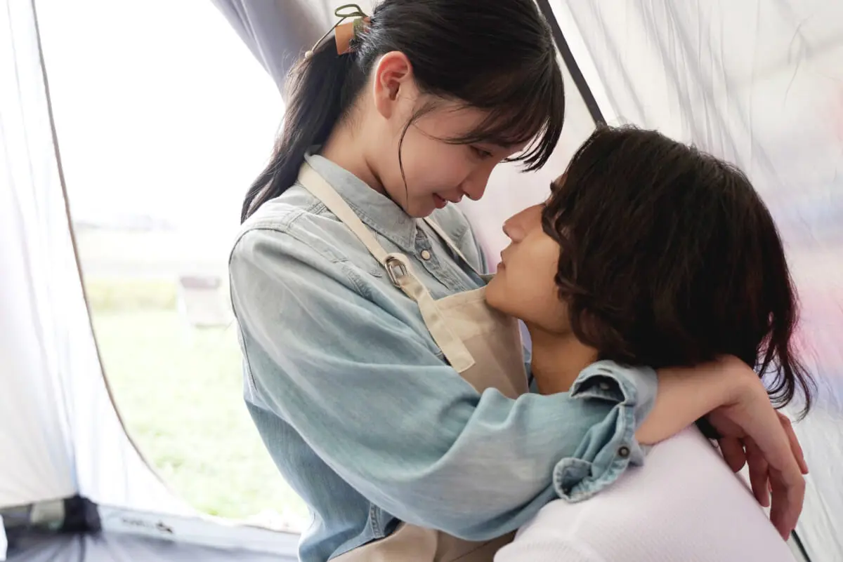 窪田彩乃インタビュー「“少女漫画みたいじゃん”と思いながら演じてい