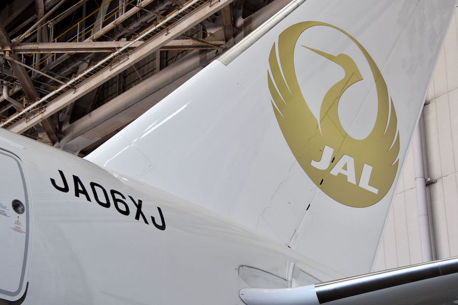 JAL、「金色の鶴丸」のA350特別機公開 7月20日から約4か月限定運航