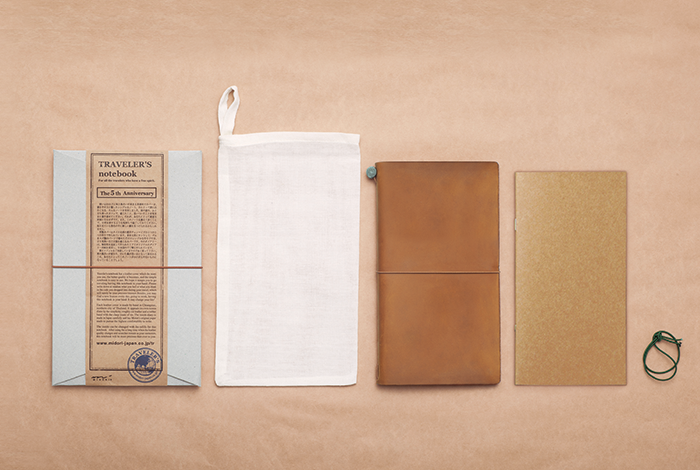 レア トラベラーズノート 5周年 レギュラー シール付き レア