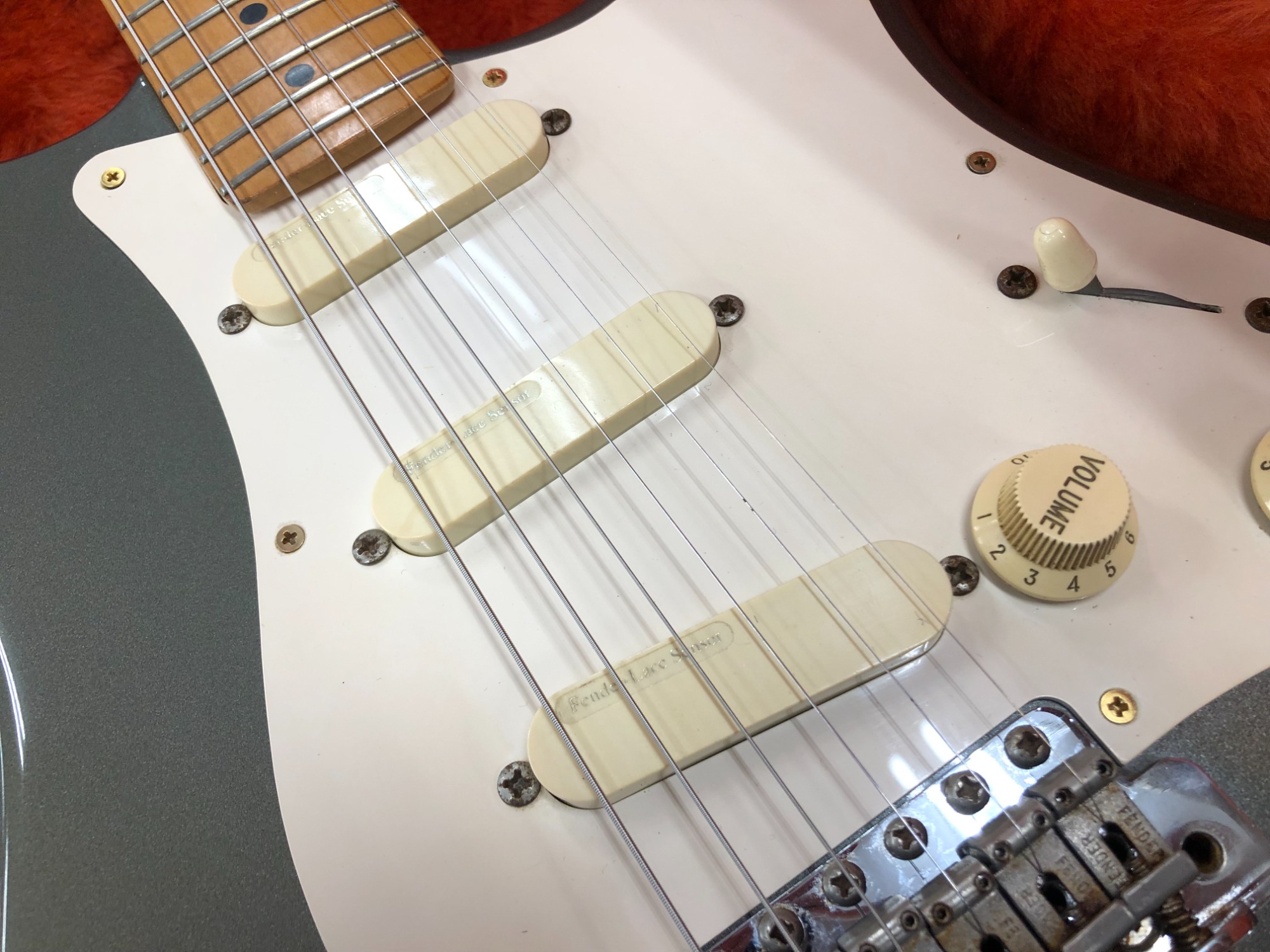 スマホで購入】FENDER USA Eric Clapton STRATOCASTER 1989が入荷