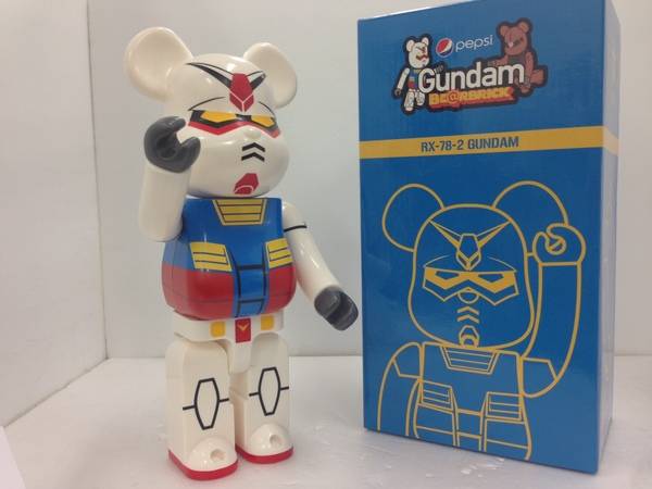 足立西新井店】BE＠BRICK（ベアブリック）RX-78ガンダム400%入荷いたし