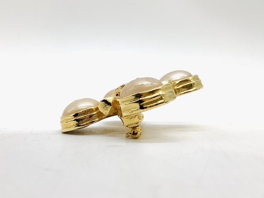 1990年代もの！CHANEL(シャネル) ブローチ3種が買取入荷しました