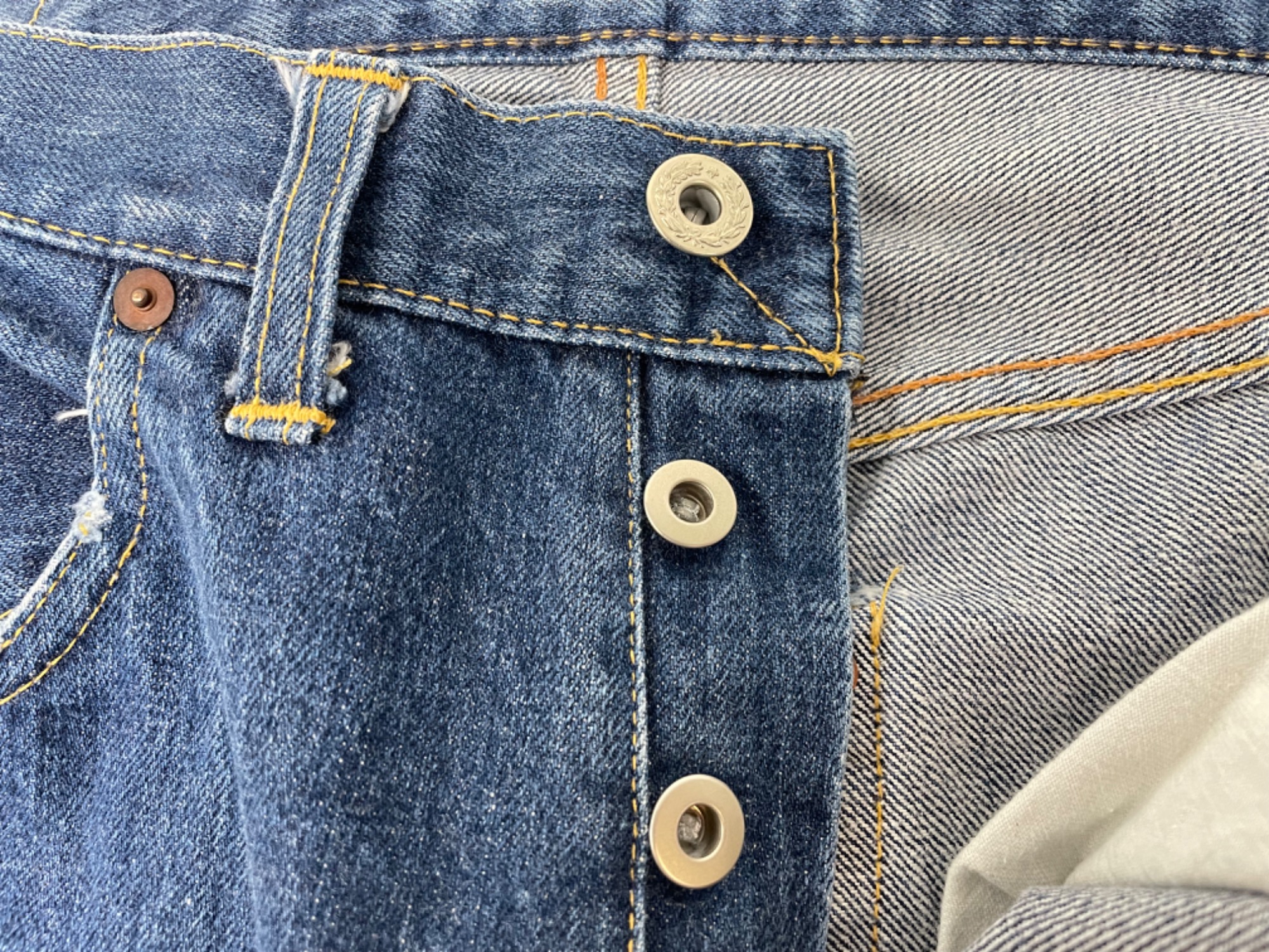 LEVI'S買取強化中】90s 大戦モデル復刻デニムパンツ S501XX バレンシア