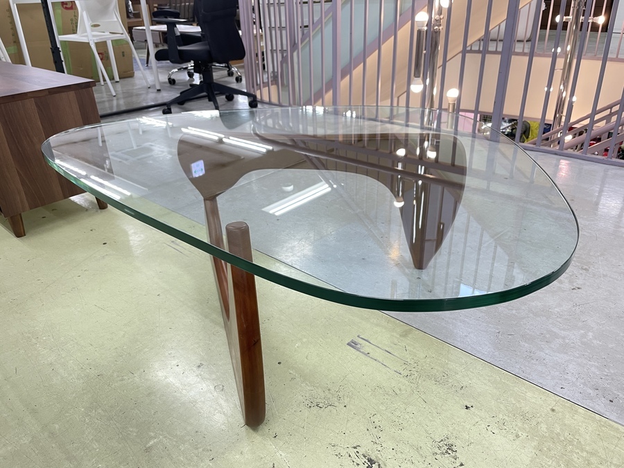 イサム・ノグチの名作「コーヒーテーブル」リプロダクト品が買取入荷