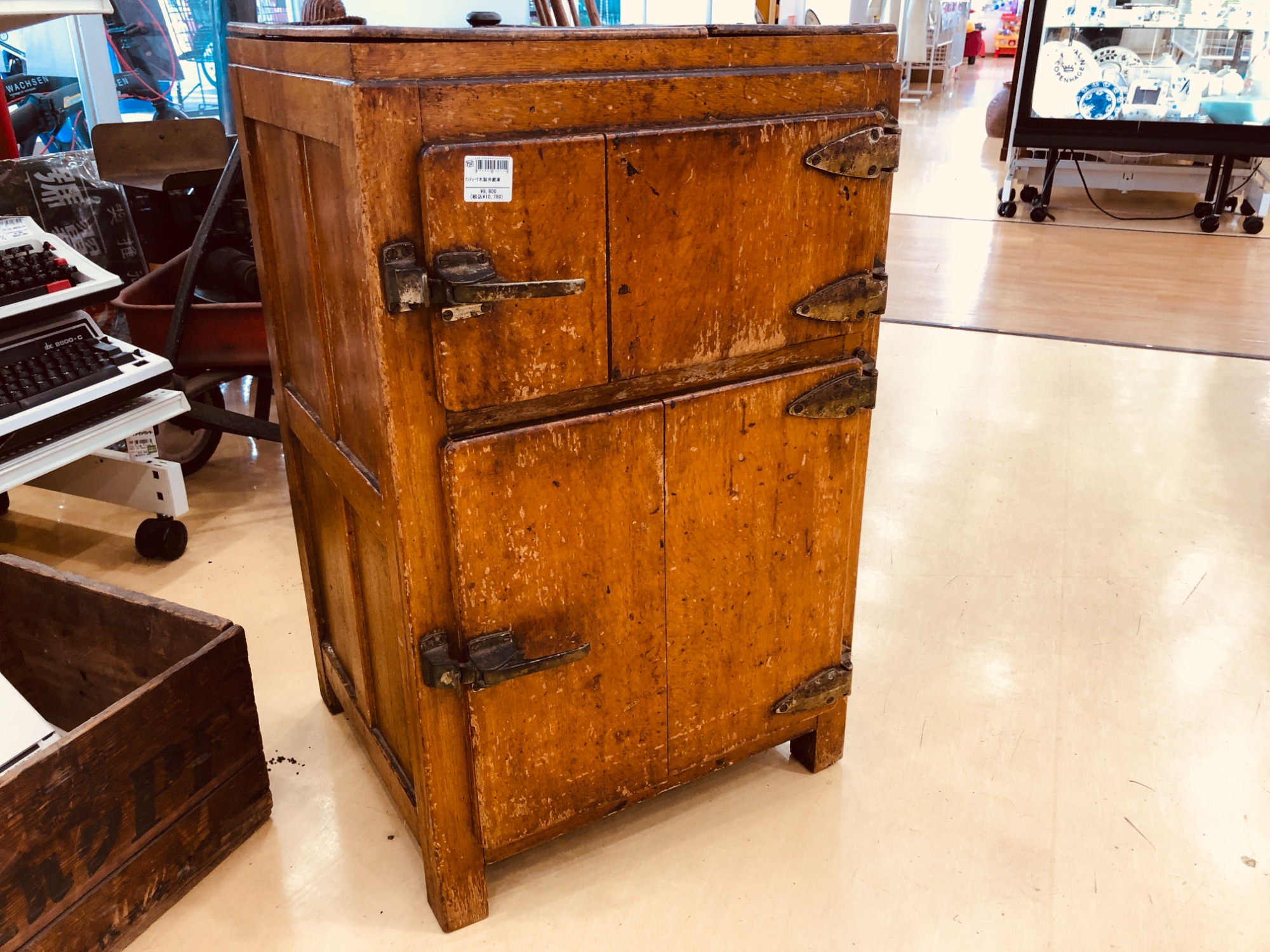 昭和レトロ 木製冷蔵庫 買取入荷しました｜2023年03月02日｜リサイクル