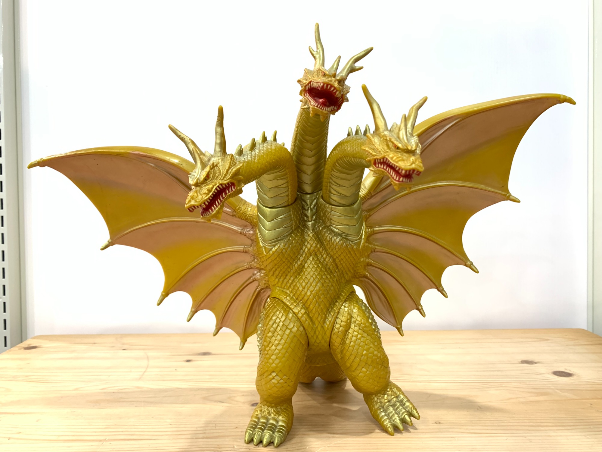 キングギドラ ウルトラ怪獣シリーズ ソフビフィギュア 1998年 が入荷