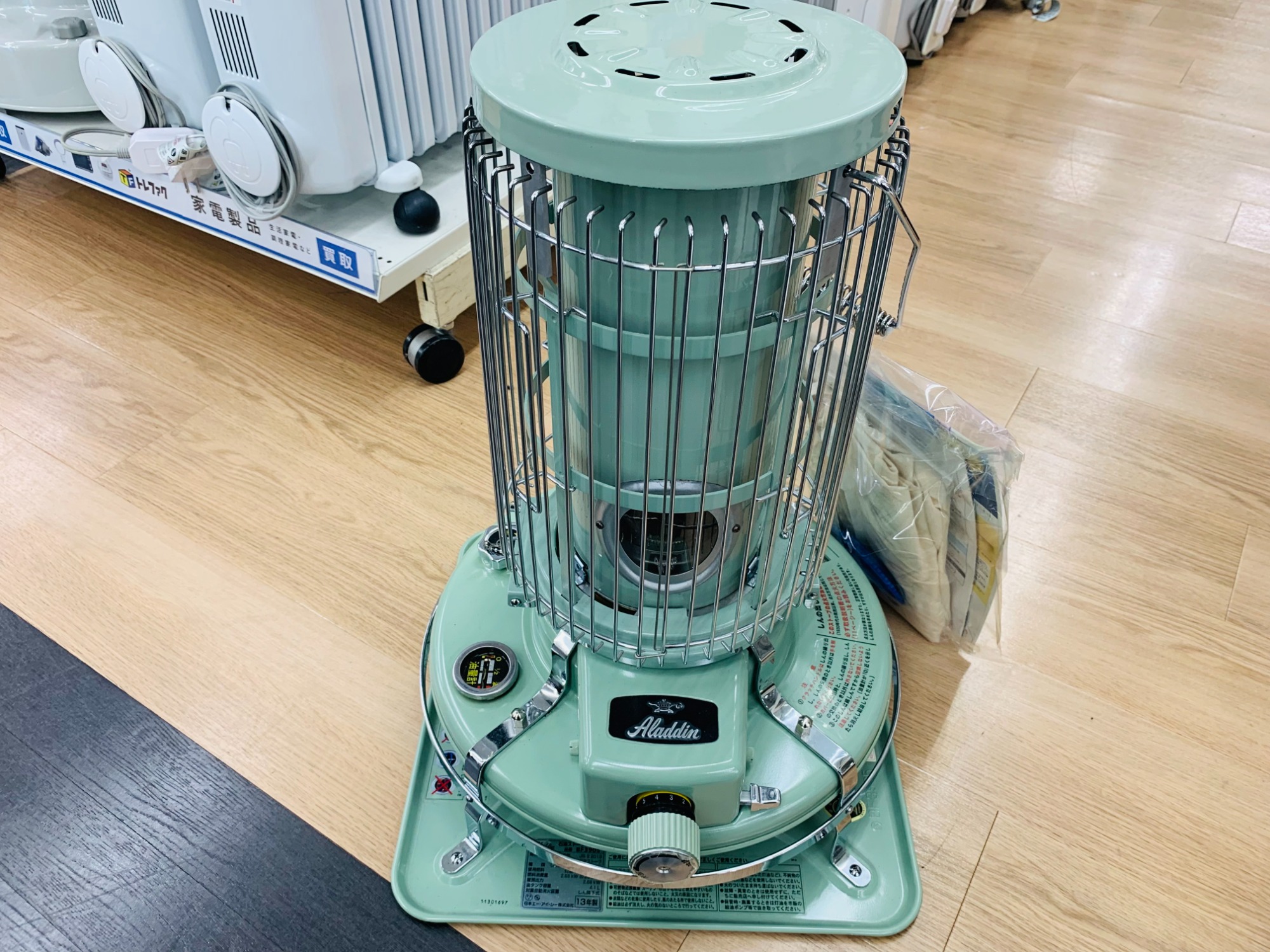 アラジン 石油ストーブ BF3905 2012年製 アラジン / Aladdin ブルー