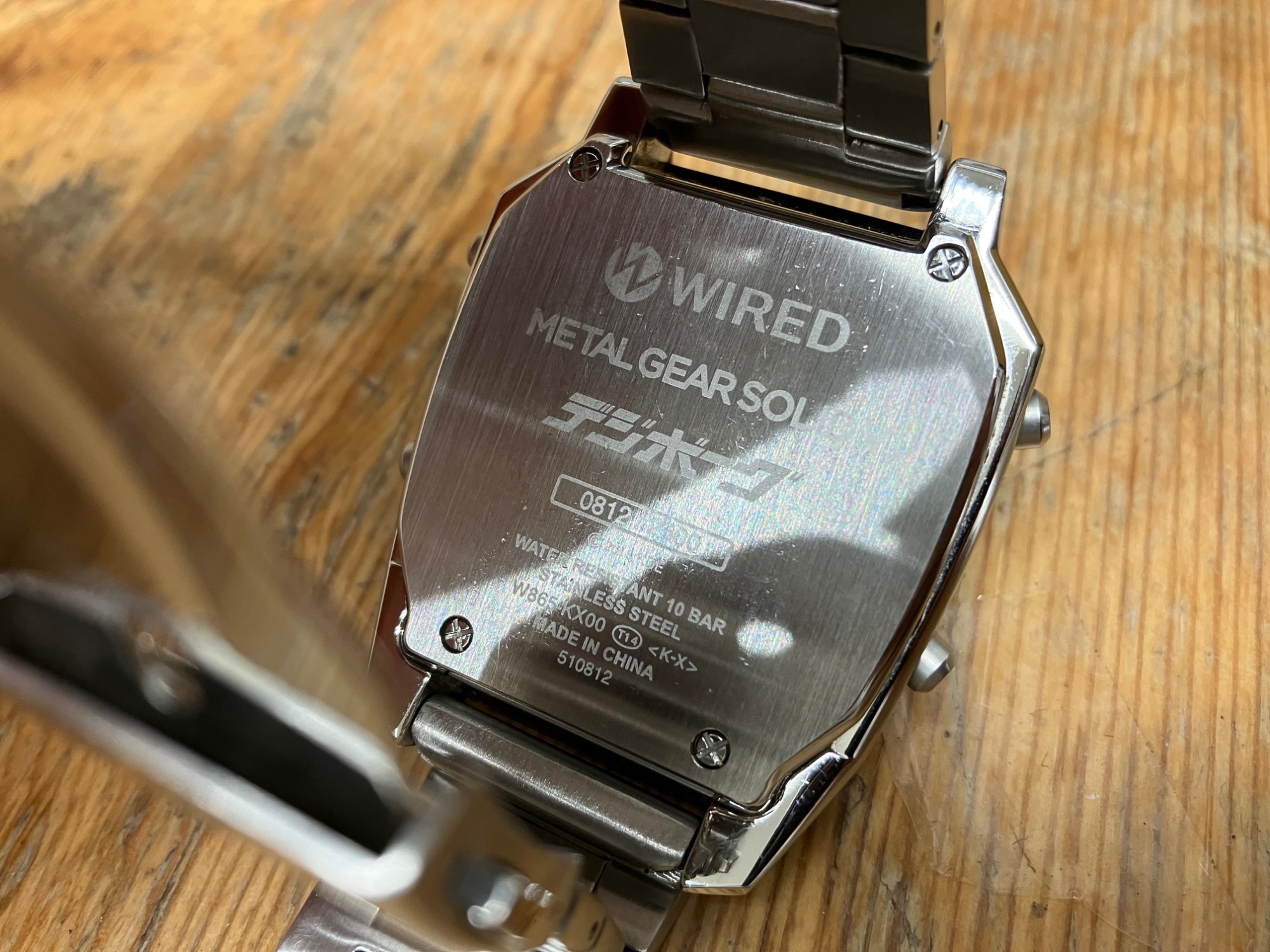 超希少品！2500個限定モデル WIRED×MGS5コラボ デジボーグ 入荷