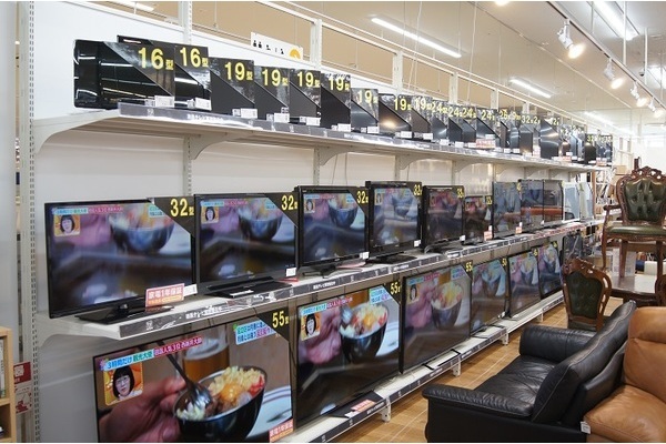 SHARP(シャープ)から80インチの液晶テレビが買取入荷！！【幕張店