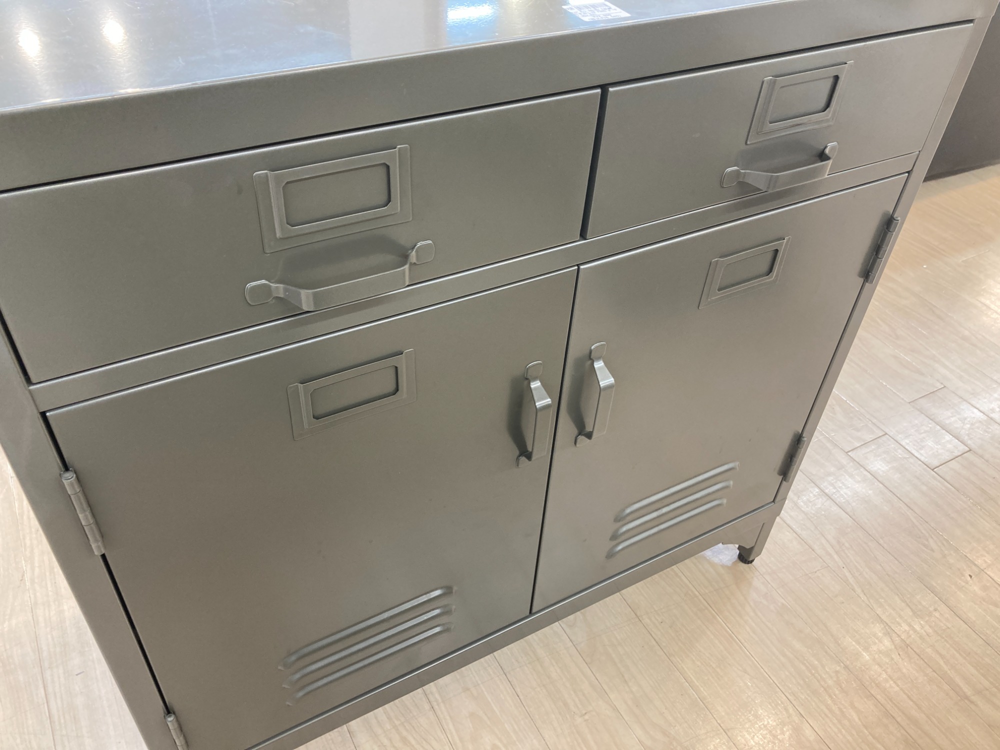 UNICO/ウニコ】スチールキャビネット「FUNC」が入荷いたしました