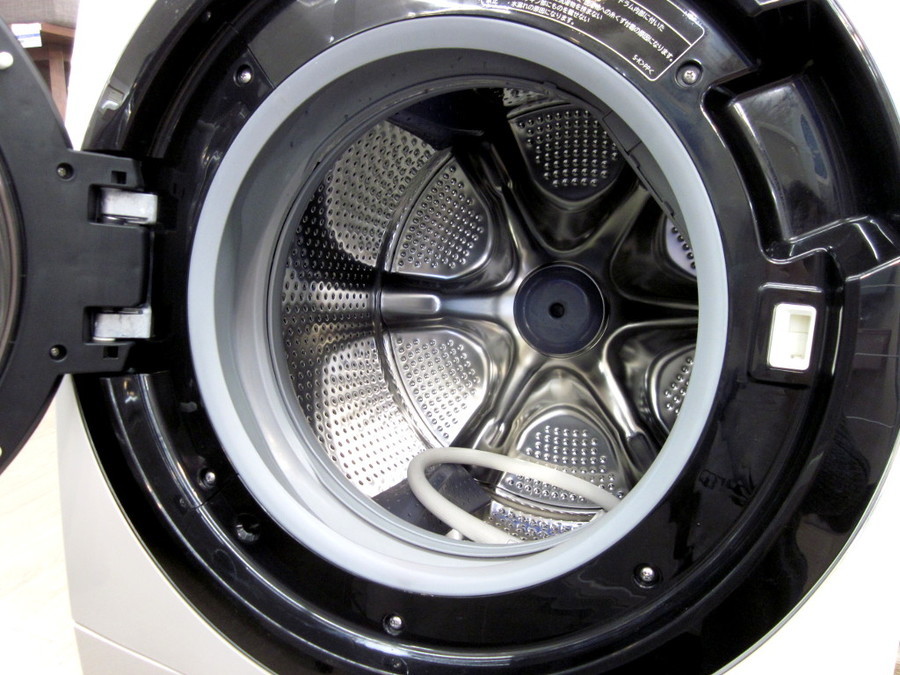HITACHI(日立)の10.0kgドラム式洗濯乾燥機 2016年製「BD-T6000」｜2019
