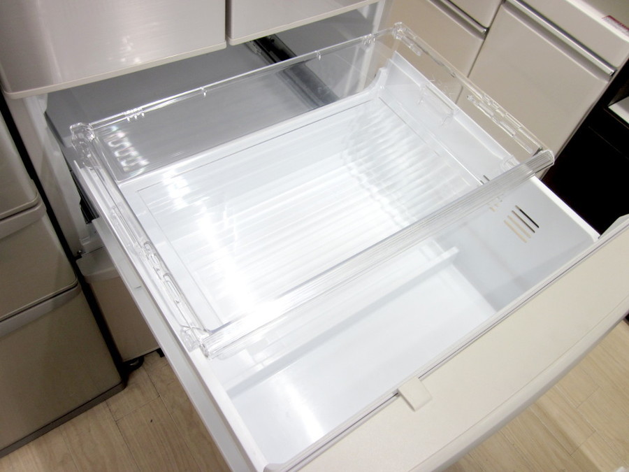 Panasonic(パナソニック)の411L 5ドア冷蔵庫 2016年製「NR-E431V-N