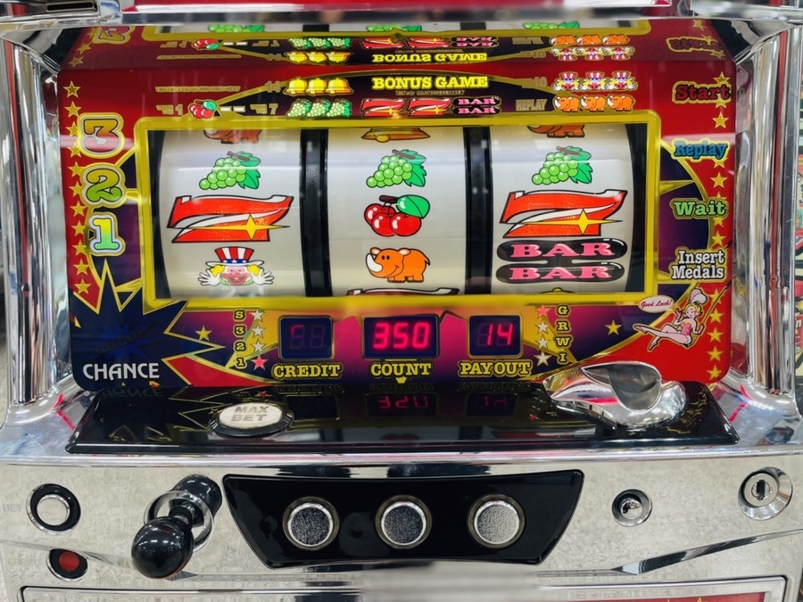 新入荷！！】アイムジャグラー メダル不要 スロット機のご紹介