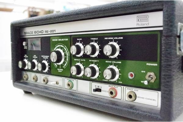 伝説の名機…RolandスペースエコーRE-201の買取入荷です♪【大和店