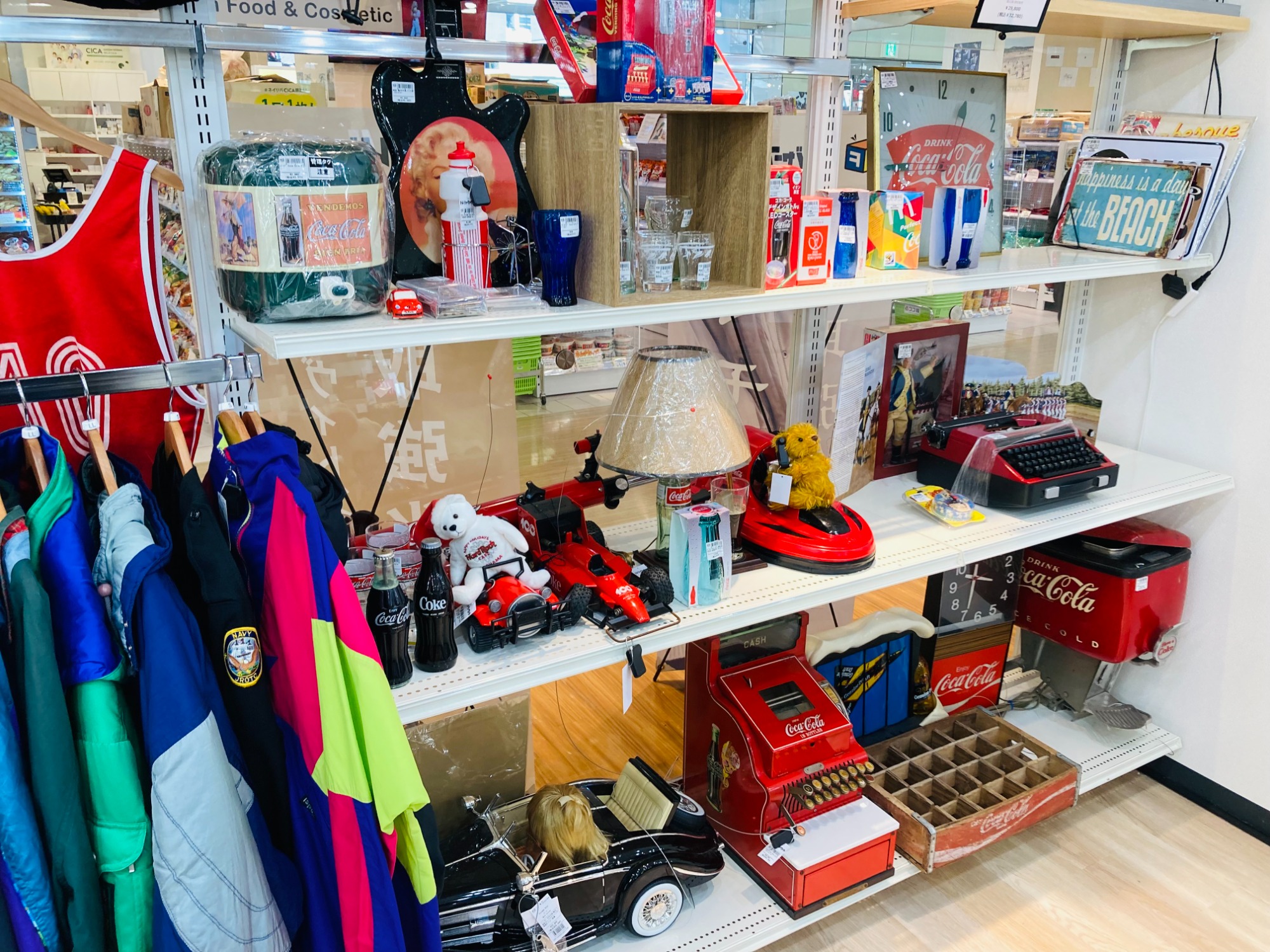 マサオコーポレーション 自動販売機型保冷庫 MSO-016R が入荷致しまし