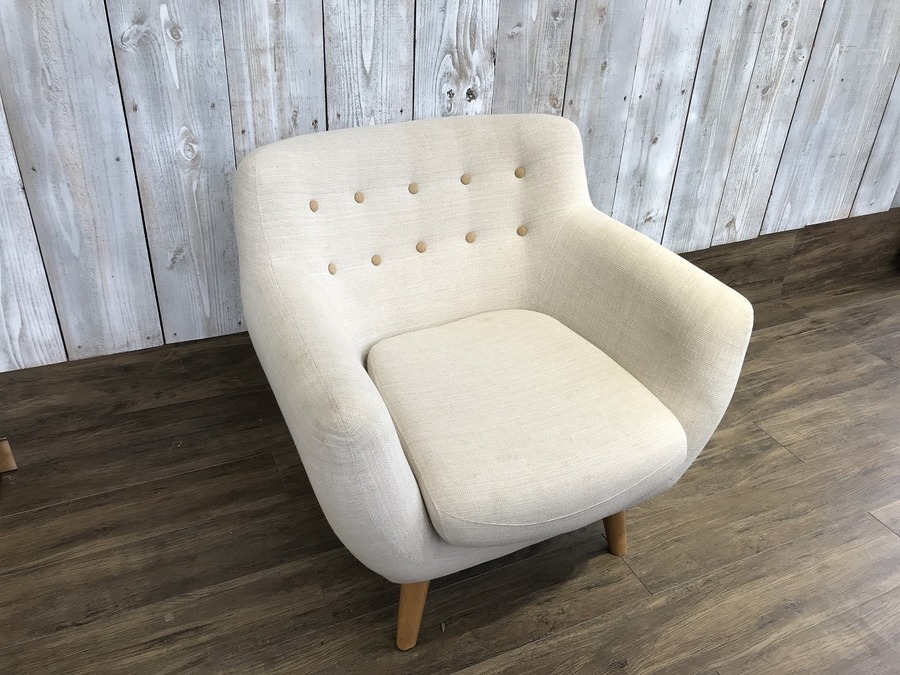 Francfranc（フランフラン）】コンパクトな一人掛けソファ（ナビア）が