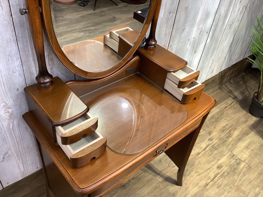 松永工房】コンパクトサイズな一面ドレッサー（カンティーニュ）が入荷