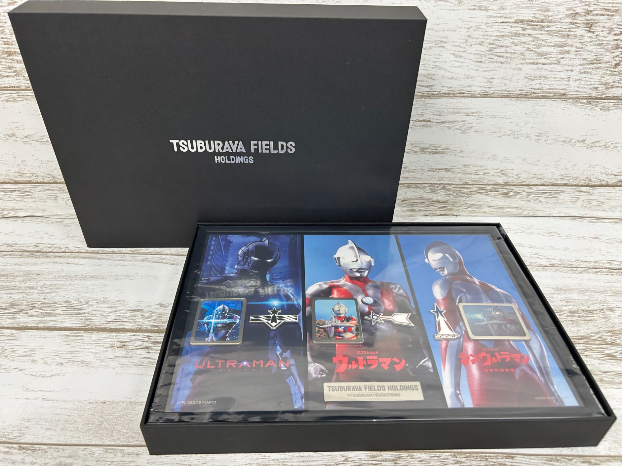 ウルトラマン】円谷ホールディングス株主優待ピンバッジセット入荷しま