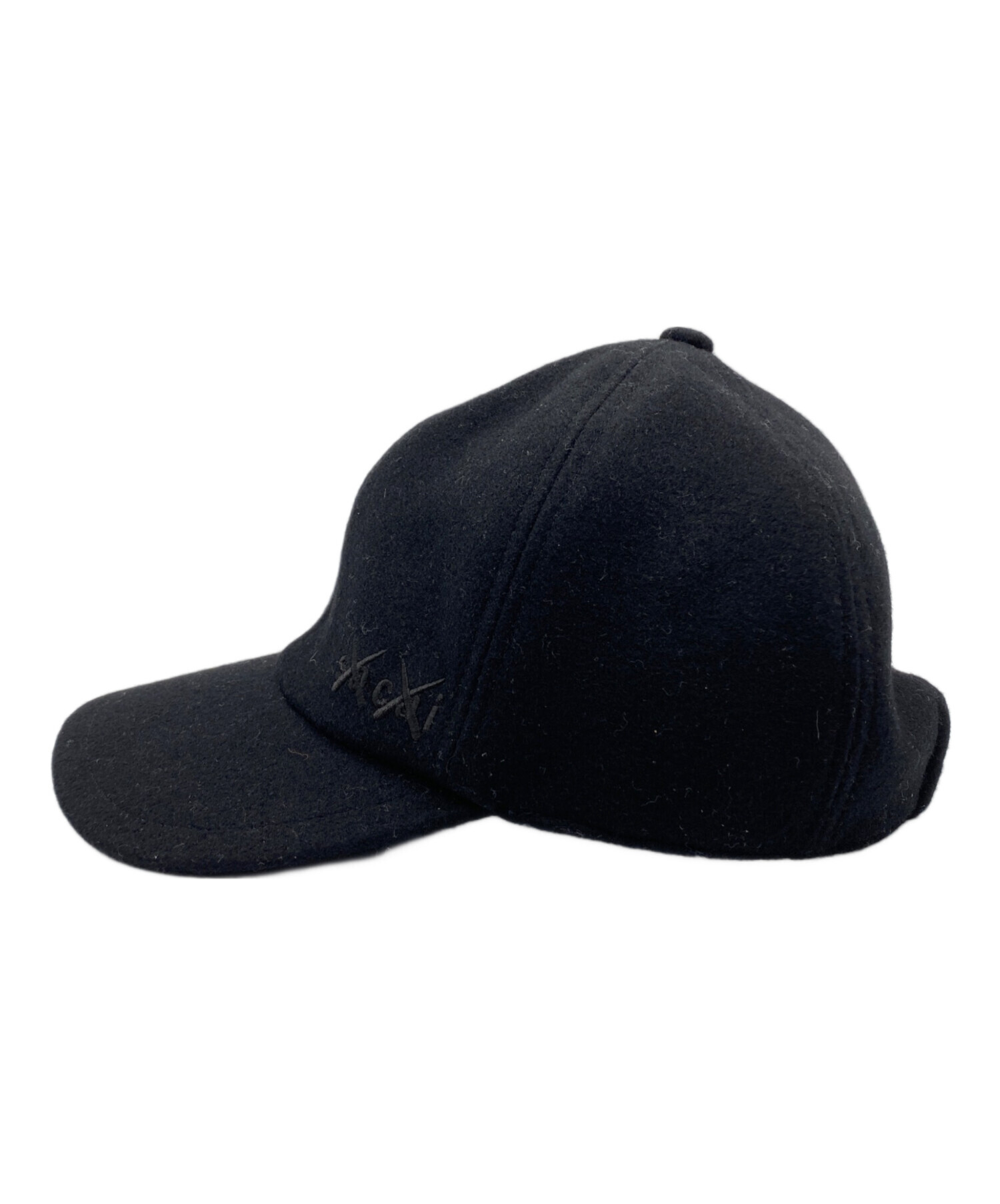 中古・古着通販】sacai×kaws (サカイ×カウズ) MELTON CAP ブラック