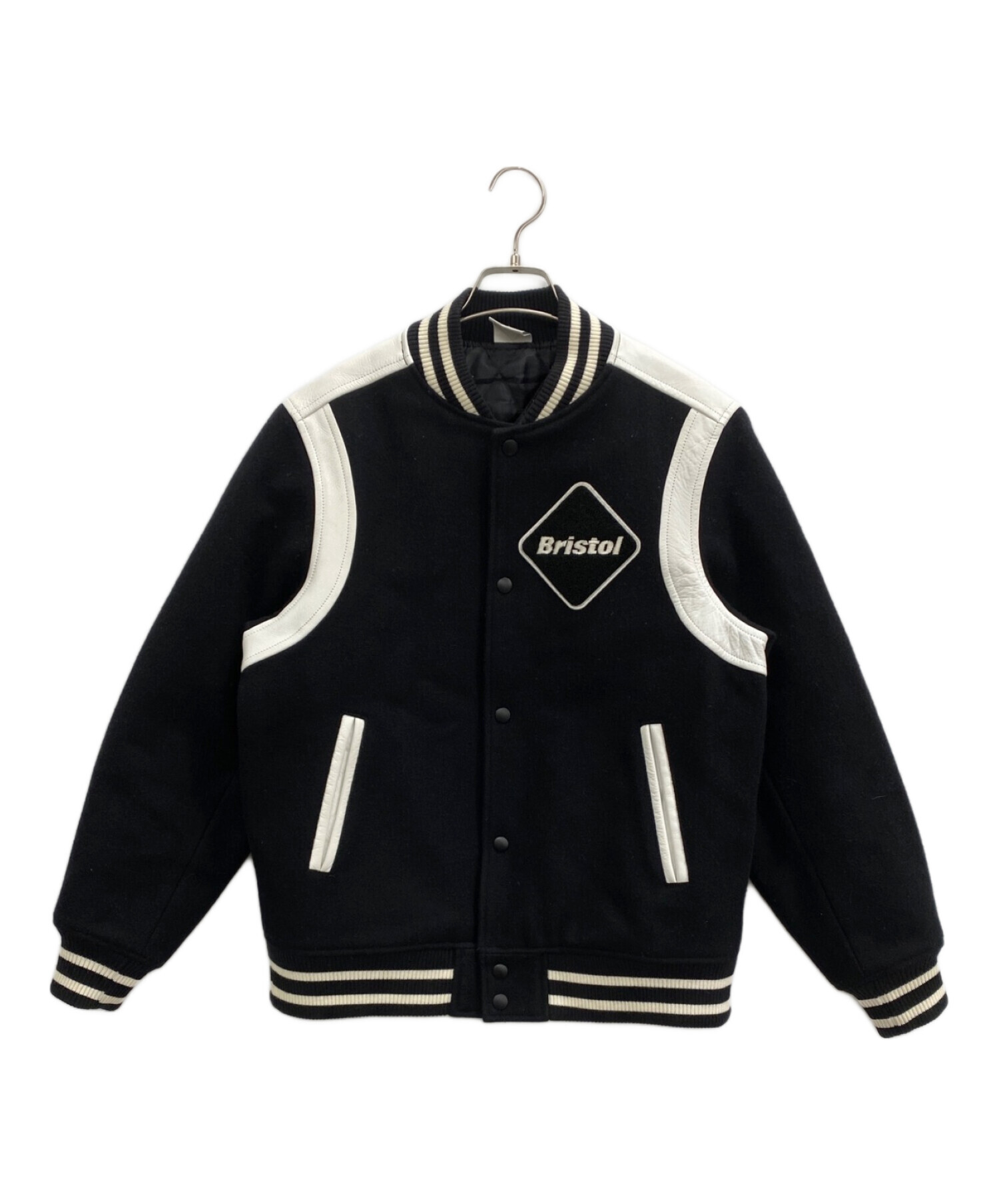 中古・古着通販】F.C.R.B. (エフシーアールビー) スタジャン ブラック