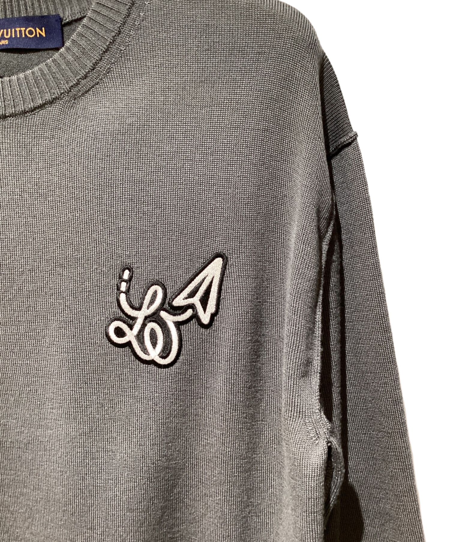 ルイヴィトン LVロゴニット グレー Mサイズ相当 ルイヴィトン LV