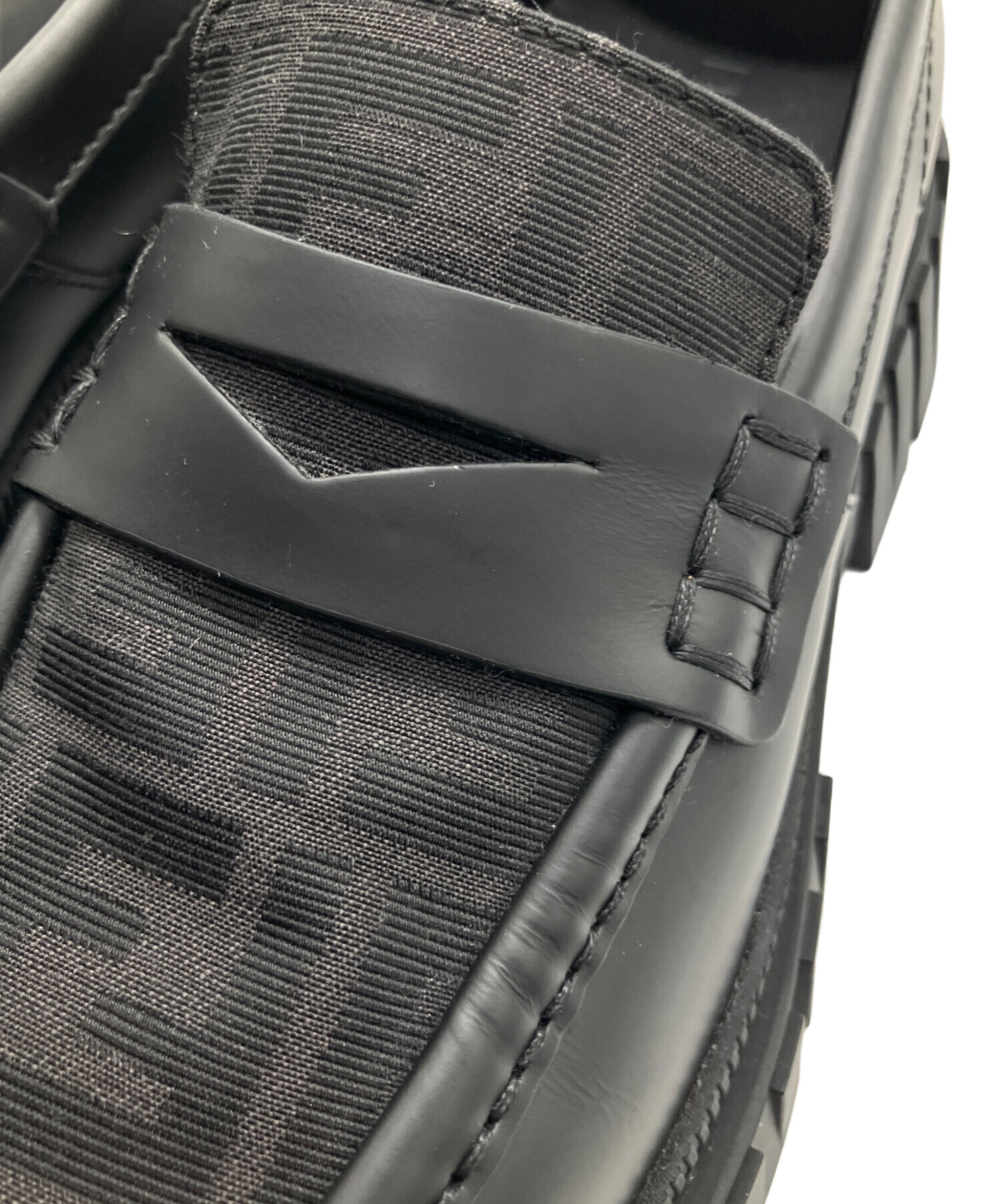 中古・古着通販】FENDI (フェンディ) Zucca Loafers ズッカローファー