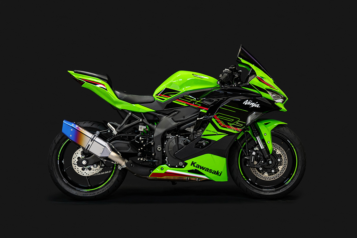 新製品情報】Ninja ZX-4RR / ZX-4R SE レーシングマフラーIKAZUCHI 3