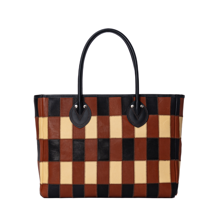 パッチワークで生み出すチェック柄トート＆ショルダー – 革・レザー