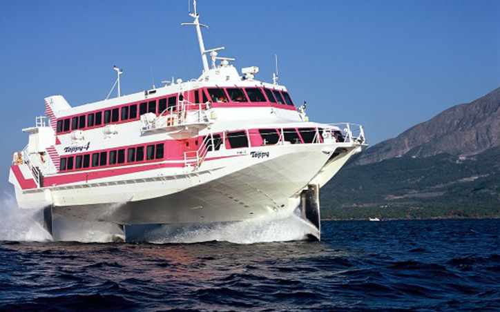 船内・設備案内 -トッピー&ロケット