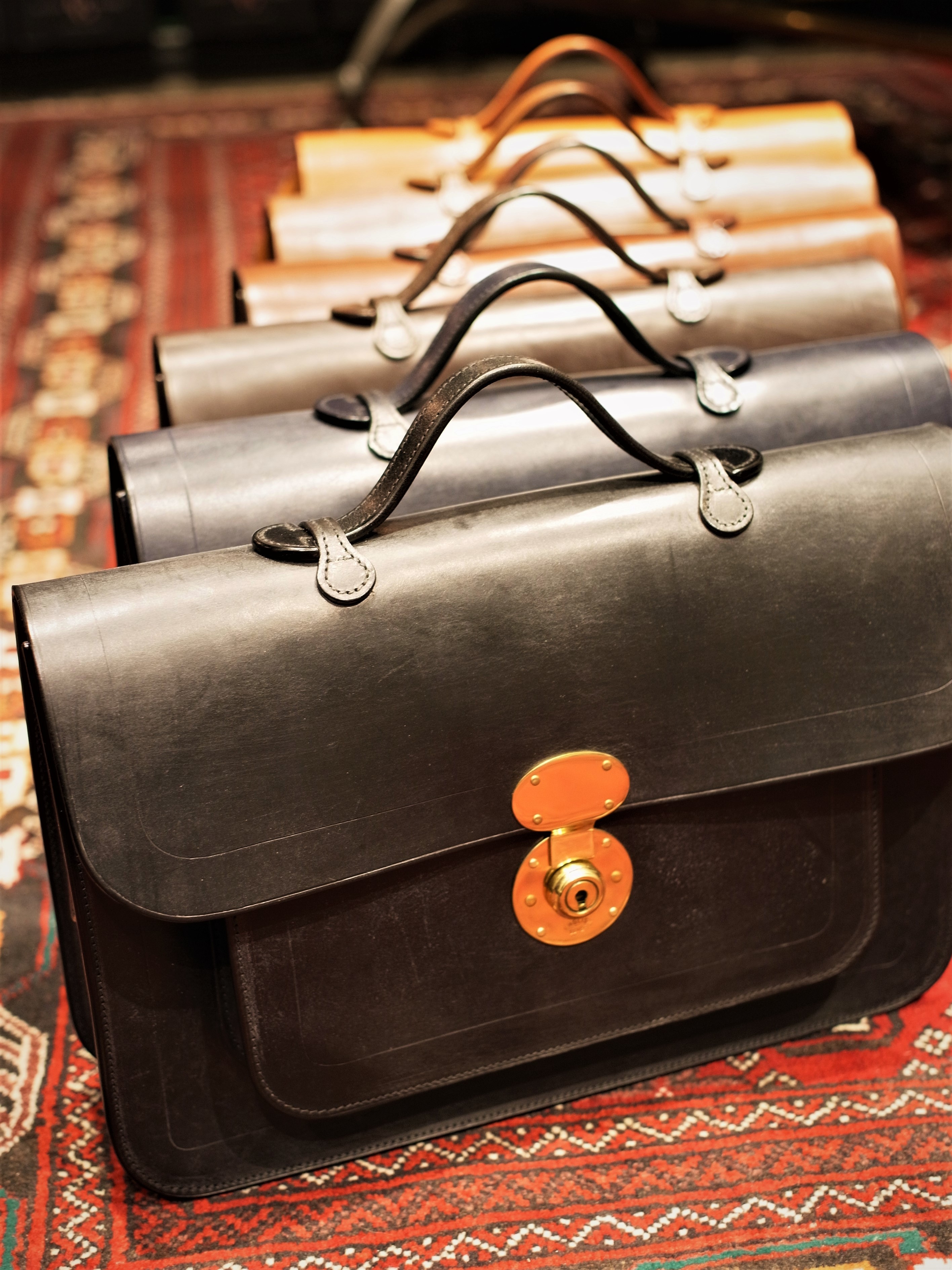 ラザフォード入荷のお知らせ｜BLOG｜ユニオンワークス [ 靴修理、鞄修理 ]