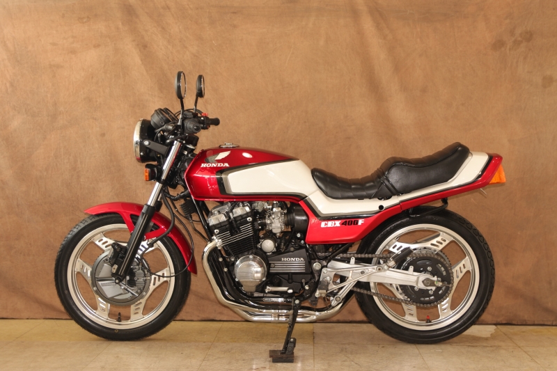 CBX400F 東京本社 2型カラー RPM管｜SOLD OUT｜旧車・絶版バイクなら