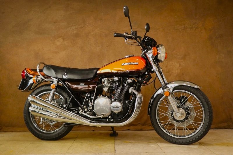 ウエマツ ウエマツ東京本社 （ カワサキ ） の在庫情報【絶版バイク