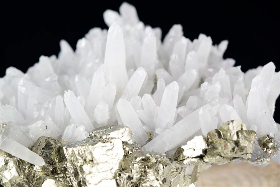 水晶共生・特大】パイライト クラスター｜黄鉄鉱｜原石｜激レア｜直