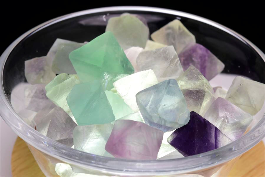 フローライト 八面体 約300g｜蛍石｜原石