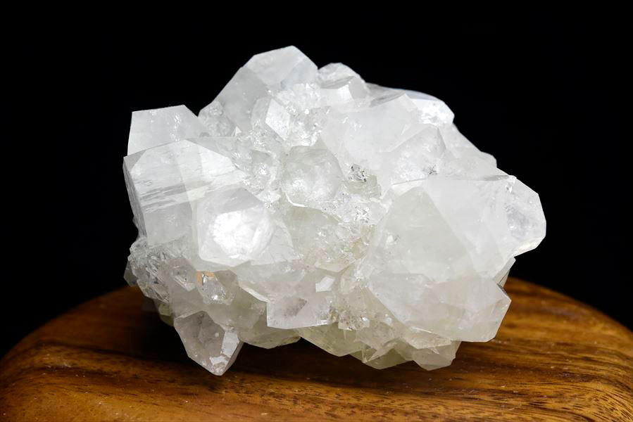 アポフィライト（魚眼石）原石｜約279.8g｜インド・プネー産（プーナ産