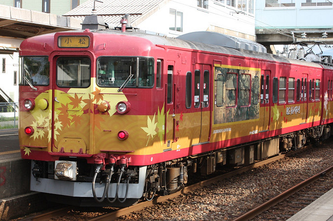 七尾線415系「国宝長谷川等伯号」登場