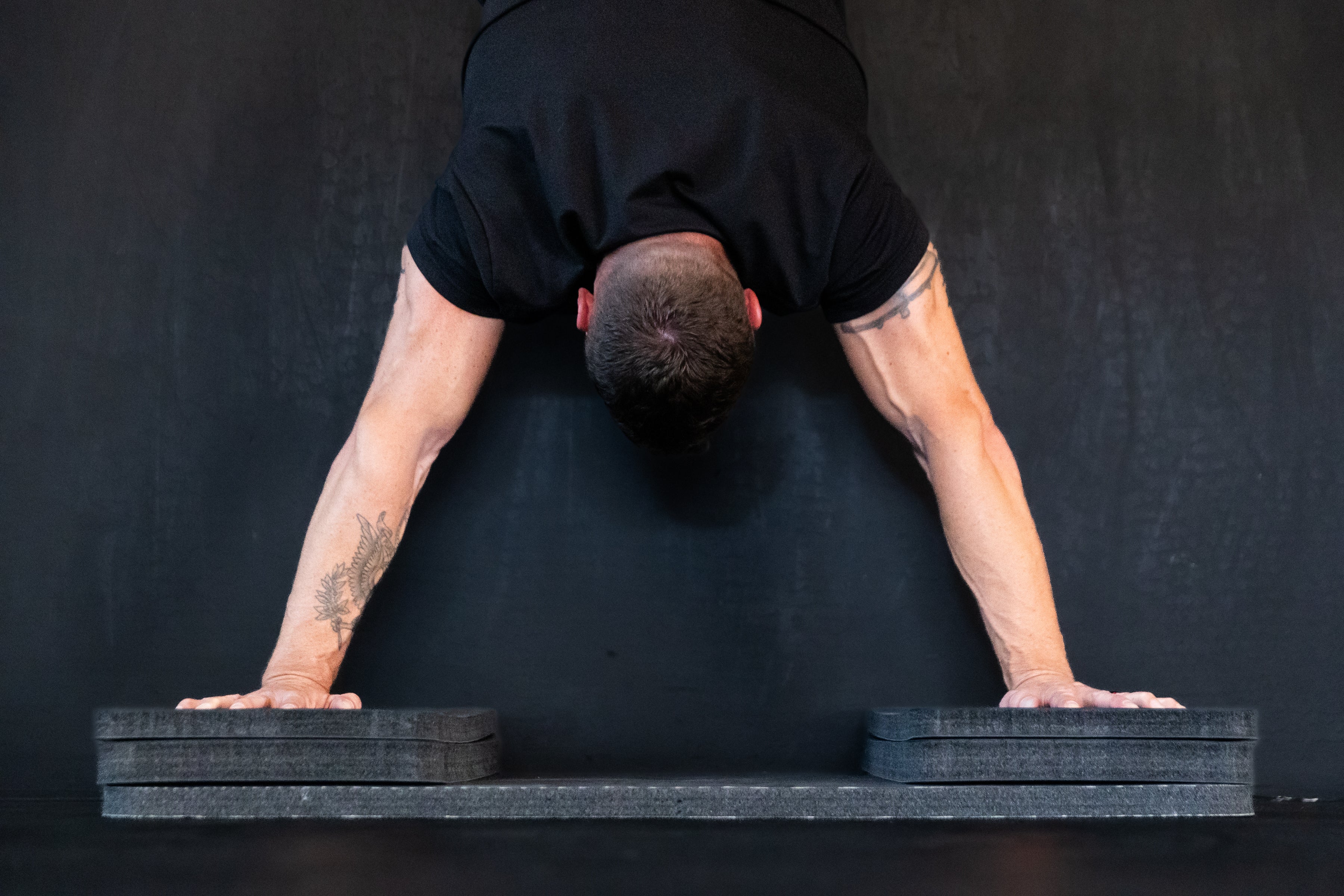 Competition Ready Bundle – Comp Mat + 4 Risers + Banyan 75