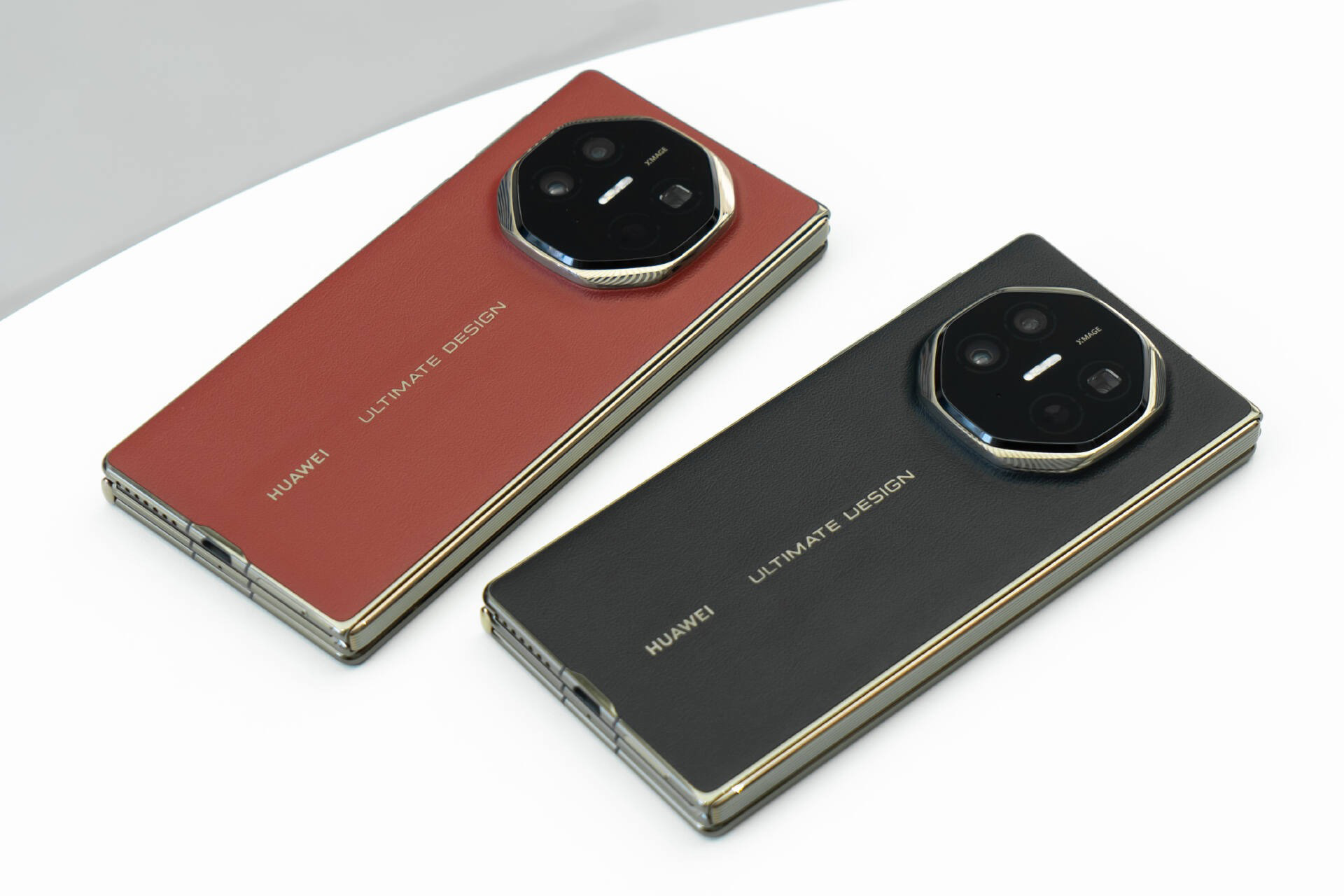 Huawei Mate XT Ultimate Design Review : Fold More, Be More Amazing