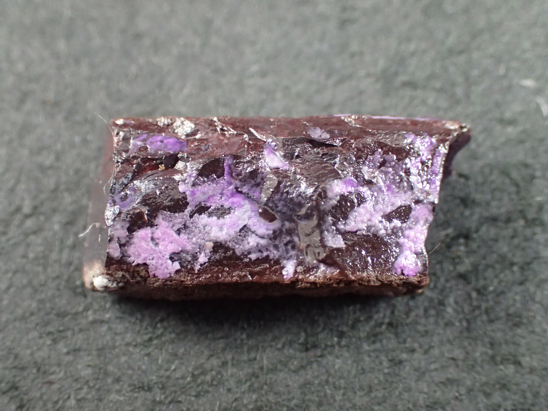 スギライト（杉石）Sugilite ｜石の販売専門店【vec stone club】