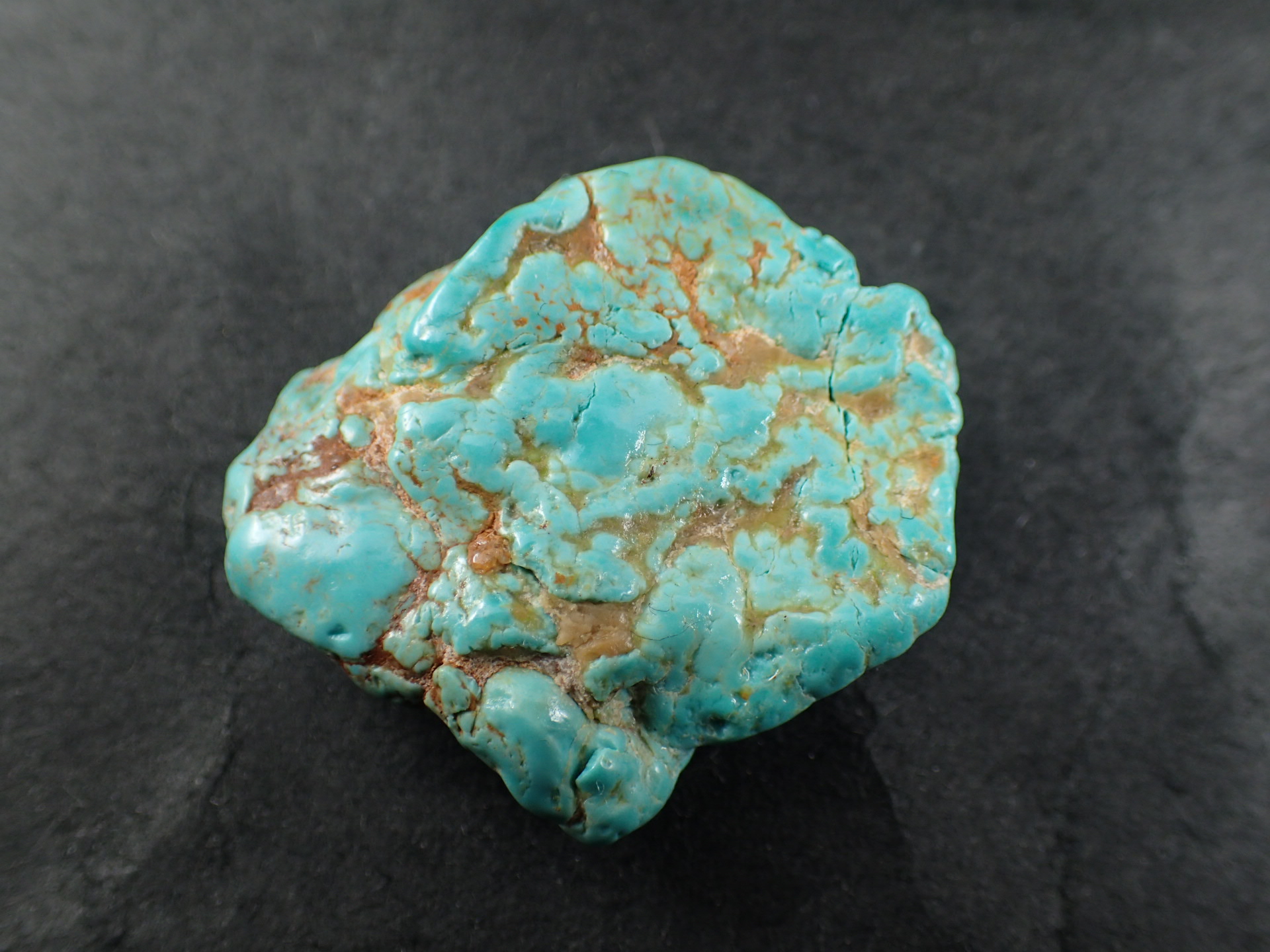 最高品質トルコ石(Turquoise) Chile 産 ｜石の販売専門店【vec stone