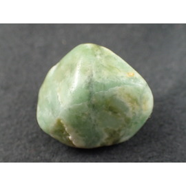 最高品質糸魚川翡翠 新潟県糸魚川市入りコン沢 産 ｜石の販売専門店